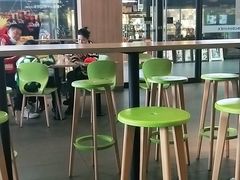 大堂-麦当劳(庐山服务区店)