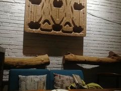 大堂-苹果树下艺术餐厅(宋庄店)