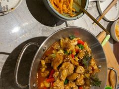 -渔语鱼新川菜Bistro(万象天地店)