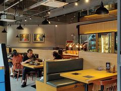 -爱伲PLUS·牛肉海鲜自助火锅(融创店)