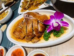 明炉烧鸭-麦龙·新港风料理(江汉路店)