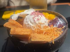 -Ameigo梅果·云贵川bistro(长宁来福士店)