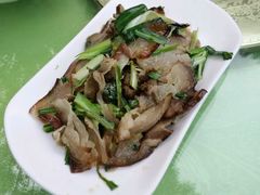 青城山老腊肉-梁鸡肉