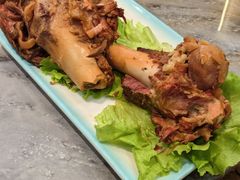 -一口猪海鲜浑锅·东北家常菜