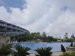 -上海滴水湖皇冠假日酒店