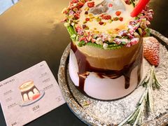 花环-BE NORMAL CAFE(霞溪路店)