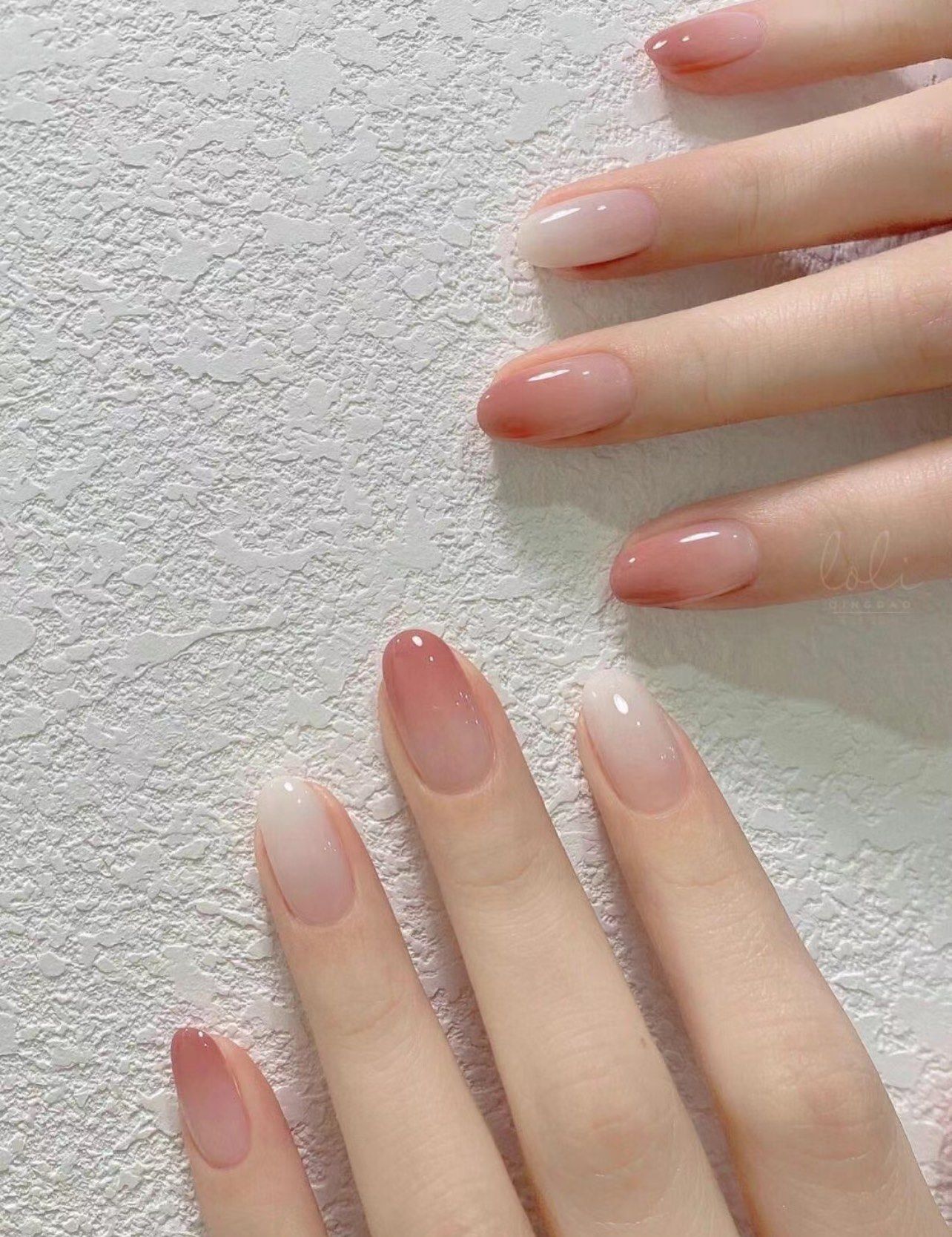 渐变美甲