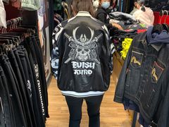 -斯普瑞斯奥特莱斯