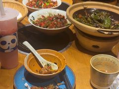 -吃饭皇帝大(长宁龙之梦店)