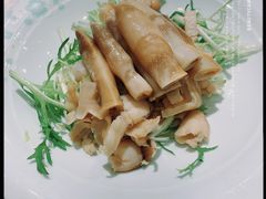 -梅龙镇酒家(南京西路总店)