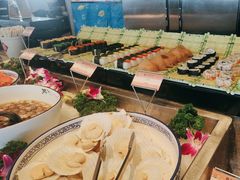 -宝利来国际大酒店-凤凰阁旋转餐厅