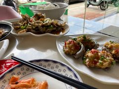 -覃记海鲜美食餐厅