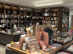 -茑屋书店(天目里店)