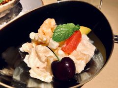 -穹六人间 people 6(岳阳路店)