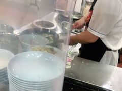 -天天锅贴王(迎凤街店)