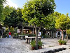 -周老三跷脚牛肉·全牛火锅(非遗传承店)