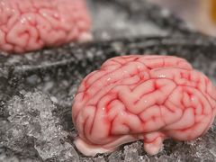 热气鲜猪脑-哥老官重庆美蛙鱼头(宝山龙湖店)