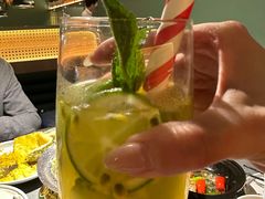 -杭州西湖银泰百货