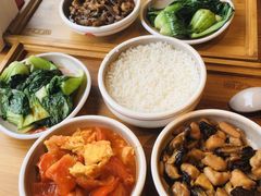 -72街红烧排骨饭(海珠丽影广场店)