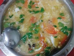 酸辣汤-夕阳红小吃(中街大悦城店)