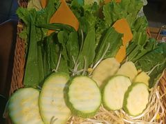 -菌彩云南野生菌火锅(万达广场店)