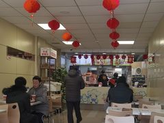 -华莱士·全鸡汉堡(济南大明湖店)