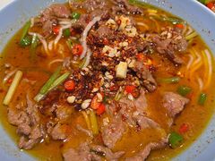 自贡水煮牛肉-懒人盐府人家(航天桥店)