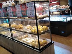 面包甜点陈列柜-85度C(无锡利华广场店)
