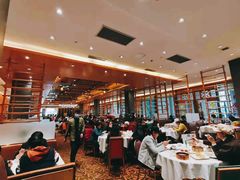 大堂-稻香酒家·34年老字号·港式粤菜(汉街店)