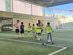 -飞梦少儿足球培训(塘桥校区)