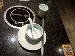 -锅季·捞王旗下小火锅(虹桥火车站店)