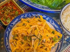 -蜗牛小馆醉乡民谣云南菜(惠新西里店)