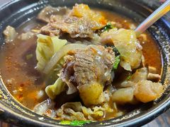 -三鞭一花·独一处·元英砂锅(海光寺店)