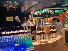 -亚马逊环球美食百汇(新城吾悦广场店)