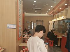 -塔斯汀中国汉堡(浦东绿地东海岸店)