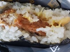 -全家便利店(襄阳南路店)