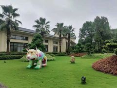 -湖北文旅洪宾红莲湖酒店