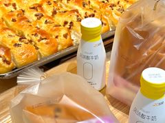 -皇冠幸福里动物奶油生日蛋糕(万达店)