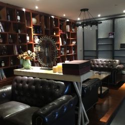 -艾文全家福亲子孕妇摄影馆(银基王朝店)