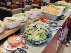 自助取餐区-武汉世茂希尔顿酒店·汇·全日餐厅