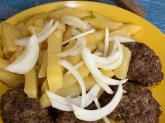 肉饼土豆条（牛肉）-卓娅俄餐厅(恩和俄罗斯民族乡店)