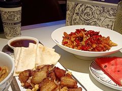 -湘鼎盛·大厨鲜炒湖南味(高新银泰店)