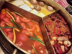 -湊湊火锅·茶憩(打浦桥日月光店)