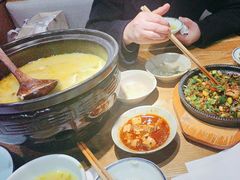 -九锅一堂酸菜鱼(新南凯德直营店)