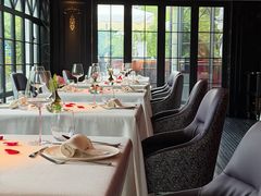 -弦月窗LUNETTE BY AMANDA(复兴路店)