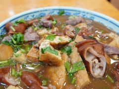 卤煮火烧-门框胡同百年卤煮(新街口店)