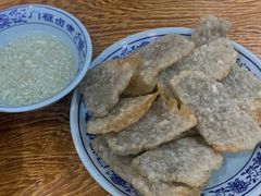 老北京炸灌肠-门框胡同百年卤煮(前门煤市街店)