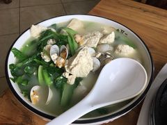 -地方名吃海鲜大馅蒸饺(北戴河店)