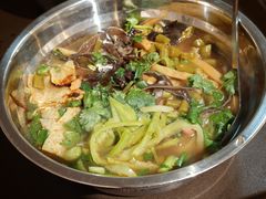 -柳州肥姨妈大骨螺蛳粉(双阳路店)