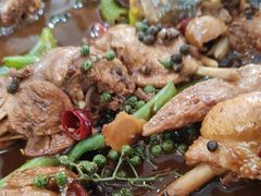 -八两八金·莱芜特色炒鸡(市南漳浦路店)